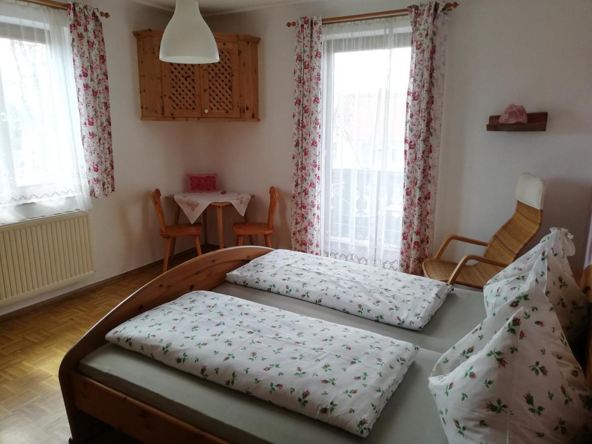 Ferienwohnung Wachmann Rohrbach am Kulm Buitenkant foto